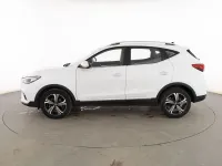 Usado MG ZS Comfort 106 CV (77 kW) 2023 Blanco SUV