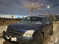 Usado Opel Vectra Comfort 122 CV (89 kW) 2004 Negro Berlina