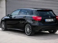 Usado Mercedes A250 211 CV (155 kW) 2013 Negro Utilitario