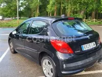 Usado Peugeot 207 95 CV (69 kW) 2008 Negro Berlina