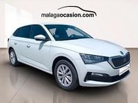 Usado Skoda Scala Ambition 110 CV (80 kW) 2024 Blanco Utilitario