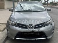 Usado Toyota Auris Active 90 CV (66 kW) 2014 Gris / plata Berlina