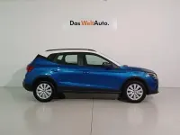 Usado Seat Arona Style 110 CV (80 kW) 2024 Azul SUV