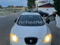 Usado Seat Leon Style 105 CV (77 kW) 2010 Blanco Utilitario