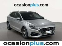 Usado Hyundai i30 120 CV (88 kW) 2022 Plateado Utilitario