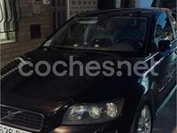 Usado Volvo S40 Kinetic 136 CV (100 kW) 2004 Negro Berlina