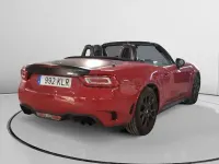 Usado Abarth 124 Spider 170 CV (125 kW) 2018 Rojo Descapotable