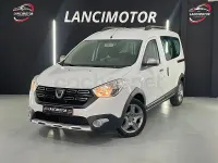 Usado Dacia Dokker Essentiel 102 CV (75 kW) 2020 Blanco Monovolumen