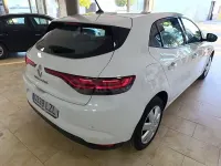 Begagnad Renault Mégane II Intens 115 HK (84 kW) 2022 Vit Sedan