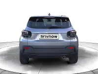 Usado Jeep Avenger Longitude 100 CV (73 kW) 2023 Gris / plata SUV