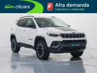 Usado Jeep Compass Trailhawk 240 CV (176 kW) 2024 Blanco SUV