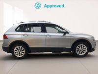 Usado VW Tiguan Edition 131 CV (96 kW) 2020 Gris SUV