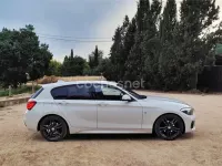Usado BMW 118 Shadowline 136 CV (100 kW) 2019 Blanco Utilitario