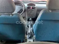 Usado Opel Corsa Elegance 90 CV (66 kW) 2001 Azul Utilitario
