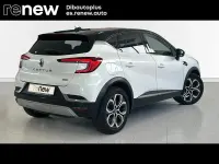 Usado Renault Captur Zen 159 CV (116 kW) 2021 Blanco SUV