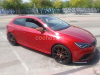 Usado Seat Leon FR 180 CV (132 kW) 2018 Rojo Berlina