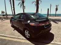 Usado Honda Civic Comfort 83 CV (61 kW) 2007 Negro Berlina