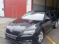 Usado Skoda Superb Active 150 CV (110 kW) 2018 Negro Berlina