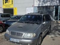 Usado Kia Carnival LX 144 CV (105 kW) 2003 Gris Monovolumen