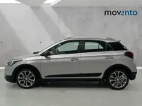 Usado Hyundai i20 Active 100 CV (73 kW) 2020 Gris / plata Utilitario