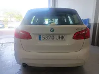 Usado BMW 216 Active Tourer Sport Line 116 CV (85 kW) 2015 Blanco Monovolumen