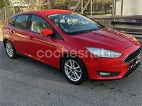 Usado Ford Focus Trend 120 CV (88 kW) 2017 Rojo Berlina