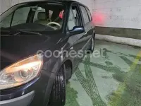 Usado Renault Scenic E-Tech Dynamique 130 CV (95 kW) 2007 Negro Monovolumen