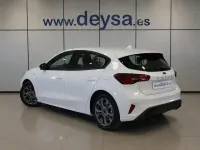 Usado Ford Focus ST-Line 125 CV (91 kW) 2023 Blanco Berlina