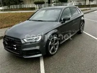 Usado Audi A3 S-line plus 150 CV (110 kW) 2020 Gris / plata Berlina