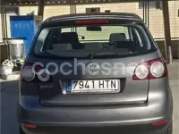 Usado VW Golf IV 75 CV (55 kW) 2005 Gris / plata Berlina