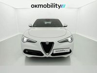 Usado Alfa Romeo Stelvio Super 160 CV (117 kW) 2022 Blanco ártico SUV