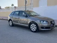 Usado Audi A3 Ambiente 105 HP (77 kW) 2010 Bege Citadino