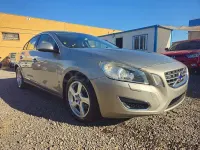 Usado Volvo S60 Summum 115 CV (84 kW) 2012 Beige Berlina