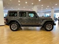 Usado Jeep Wrangler Unlimited Sahara 200 CV (147 kW) 2018 Gris / plata SUV