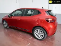 Usado Renault Clio V Zen 86 CV (63 kW) 2020 Rojo Berlina