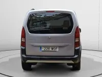 Usado Peugeot Rifter Allure 131 CV (96 kW) 2023 Gris Monovolumen