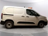 Usado Opel Combo Edition+ 102 CV (75 kW) 2021 Blanco Monovolumen