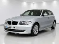 Usado BMW 120 177 CV (130 kW) 2009 Gris Utilitario