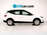 Usado Seat Arona Style Plus 111 CV (81 kW) 2021 Blanco SUV
