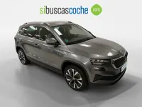 Usado Skoda Karoq Style 150 CV (110 kW) 2022 Gris/plata SUV