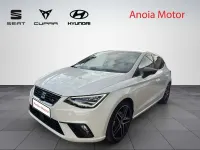 Usado Seat Ibiza FR 150 CV (110 kW) 2017 Blanco Utilitario