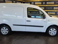 Usado Renault Kangoo 44 kW (60 CV) 2019 Blanco Utilitario