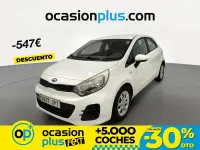 Usado Kia Rio 84 CV (61 kW) 2016 Blanco Utilitario