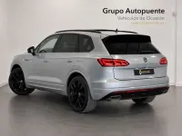 Usado VW Touareg R 462 CV (339 kW) 2023 Gris SUV