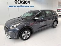 Usado Kia Niro 141 CV (103 kW) 2019 Gris / plata SUV