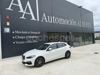 Usado BMW 116 116 CV (85 kW) 2021 Blanco Utilitario