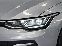 Usado VW Golf VIII 115 CV (84 kW) 2025 Gris / plata Berlina