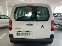 Usado Citroën Berlingo Feel 102 CV (75 kW) 2019 Blanco Monovolumen