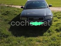 Usado Audi A4 130 CV (95 kW) 2004 Negro Familiar
