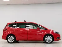 Usado Opel Zafira Life Excellence 170 CV (125 kW) 2019 Rojo Monovolumen